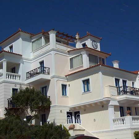 Kalimera Hotel Poros Town エクステリア 写真