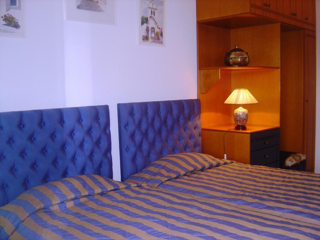 Kalimera Hotel Poros Town エクステリア 写真