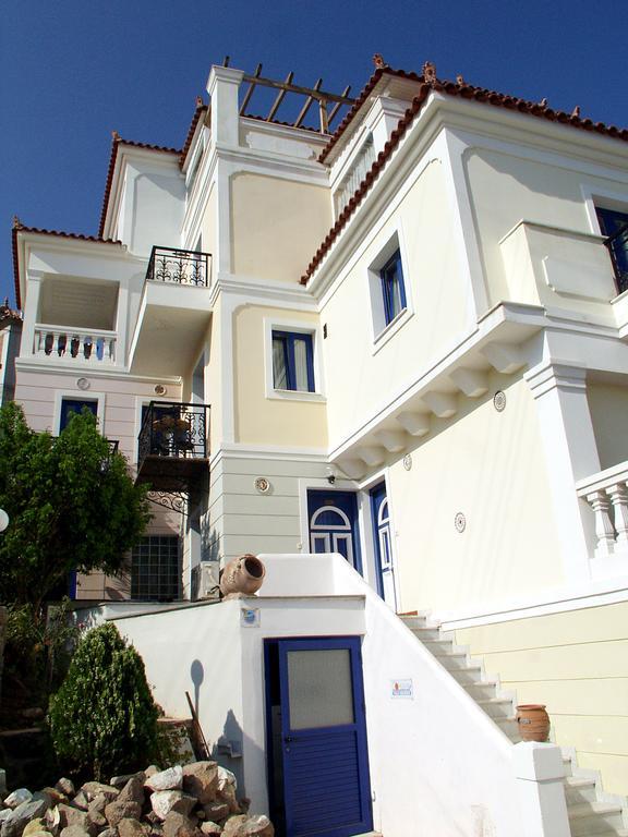 Kalimera Hotel Poros Town エクステリア 写真